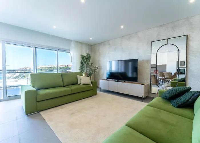 T3 Pelican Bay Nazare